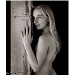 iva82_0zxrcu.jpg
Poet zobrazen: 1133 (6554.4730 dn) pr.=0.1729
Rozmr: 505 x 600 pixel
Velikost: 40.012 kB