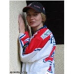 iva82_8ft42q.jpg
Poet zobrazen: 1158 (6532.4895 dn) pr.=0.1773
Rozmr: 450 x 600 pixel
Velikost: 54.994 kB